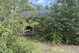 545 Flinns Road  photo 4