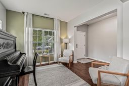 8518 Marsh Overlook photo 4