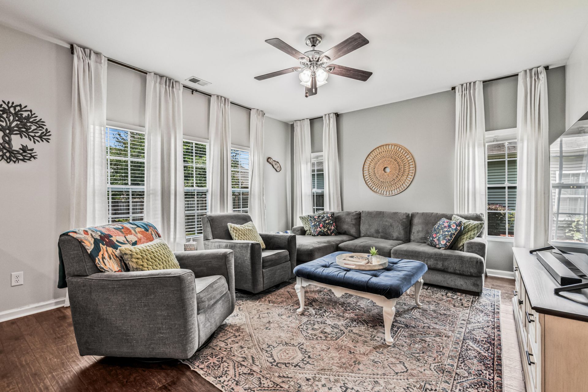 8518 Marsh Overlook Photo 5