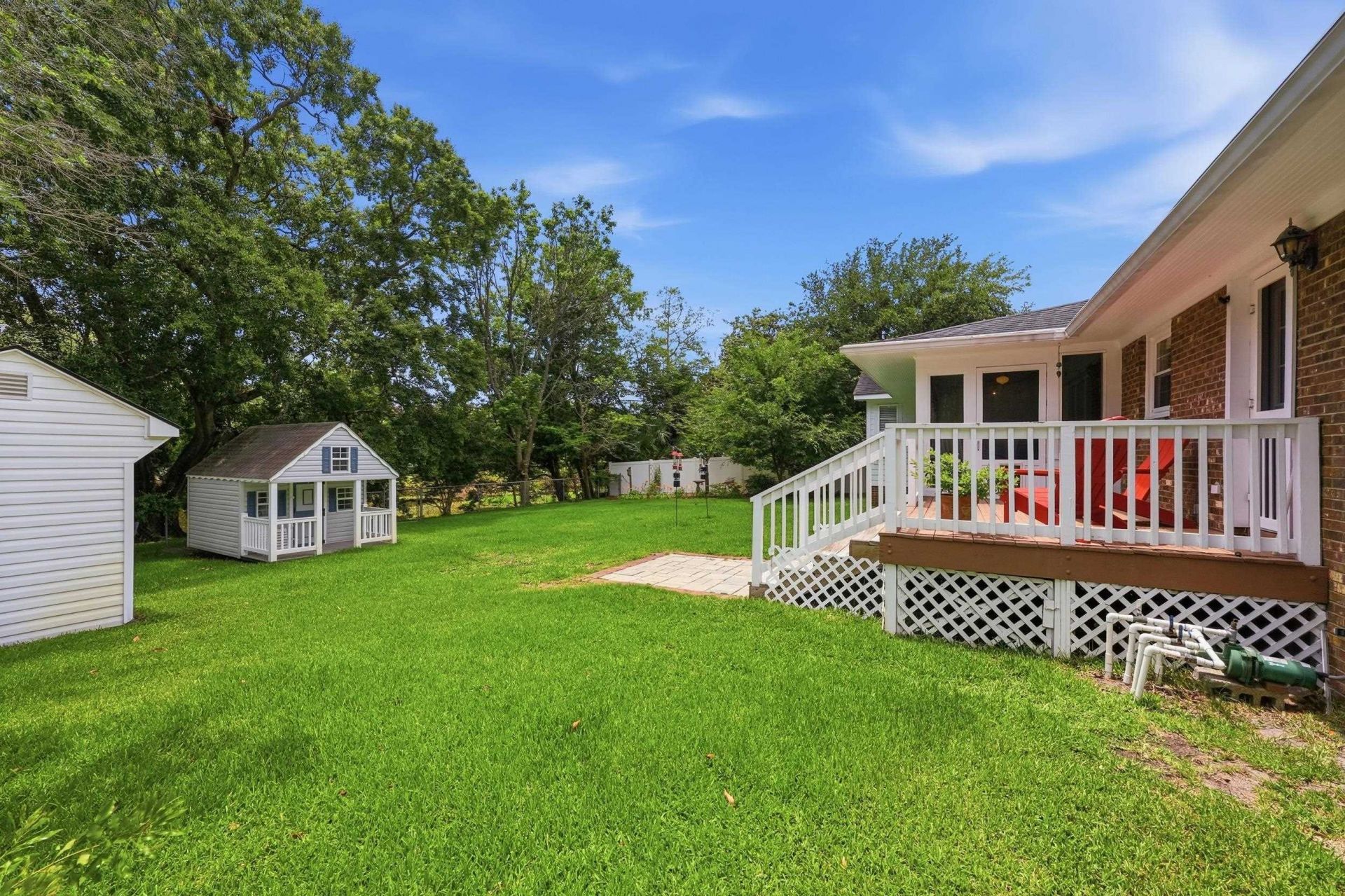 4700 Pine Lakes Dr.  Photo 24