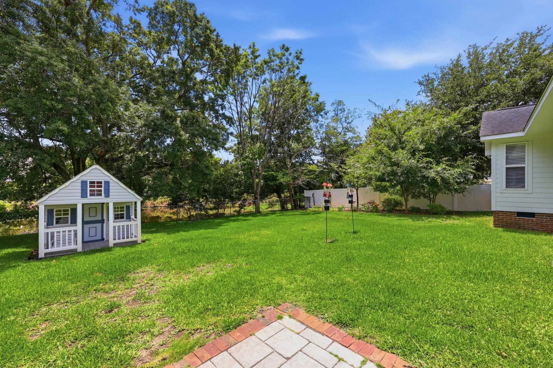 4700 Pine Lakes Dr.  Photo 27