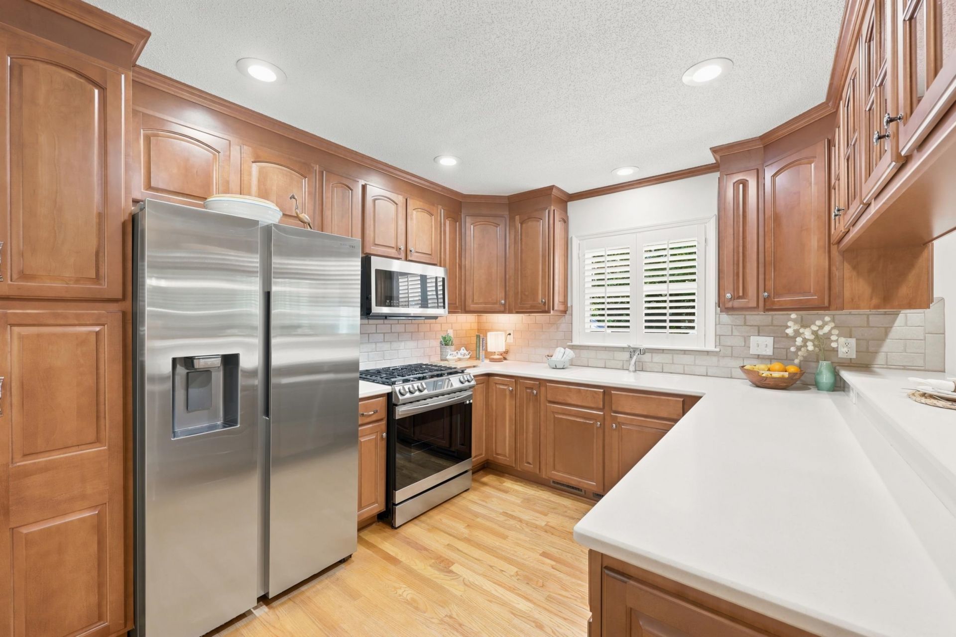 4700 Pine Lakes Dr.  Photo 6