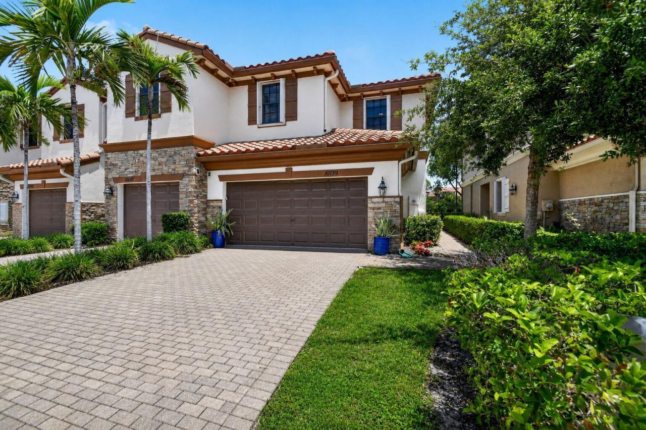 10139 Wellington Parc Drive, Wellington, FL 33449 Photo