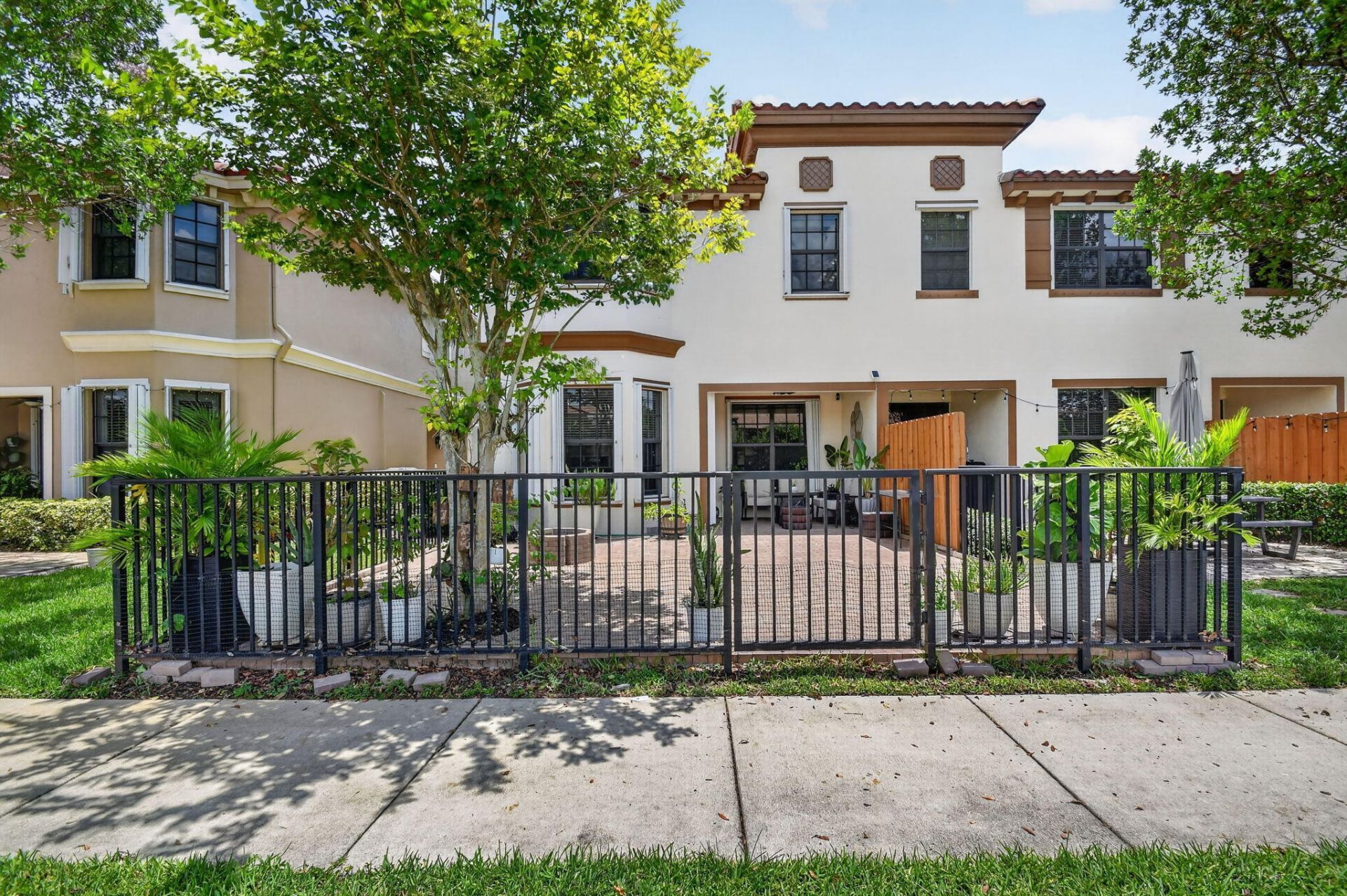 10139 Wellington Parc Drive, Wellington, FL 33449 Photo