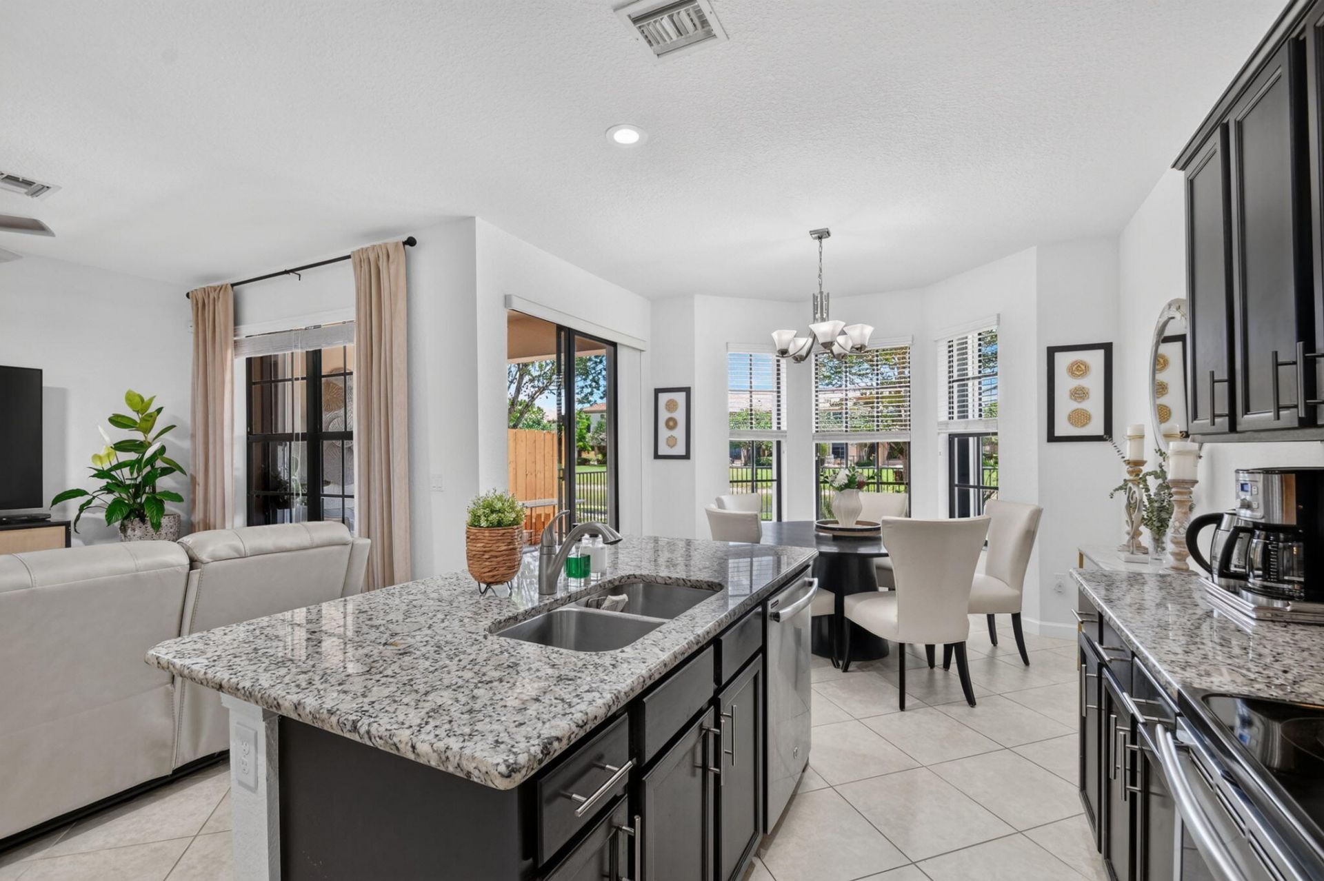 10139 Wellington Parc Drive, Wellington, FL 33449 Photo