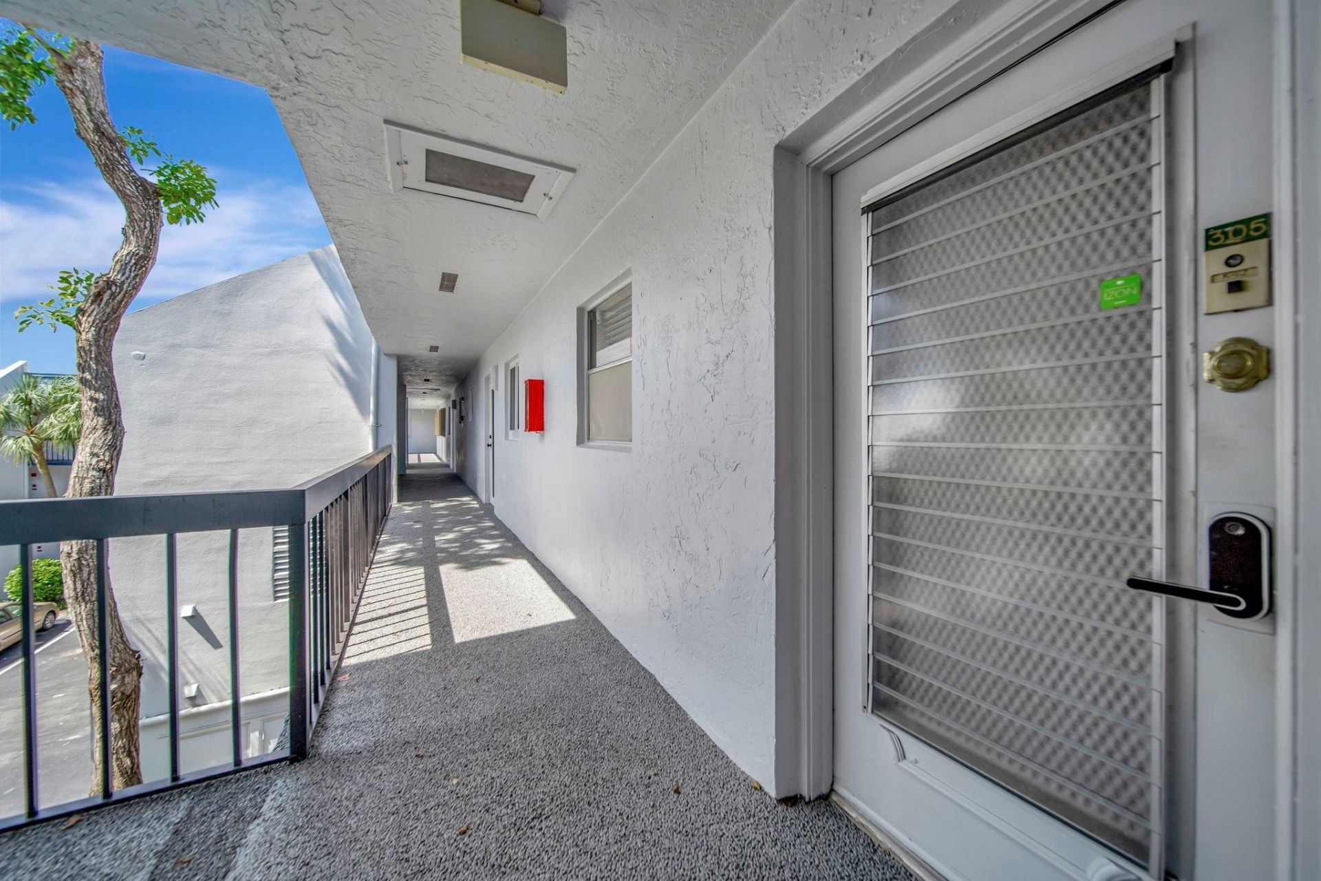 3100 Holiday Springs Boulevard, Unit 305, Margate, FL 33063 Photo