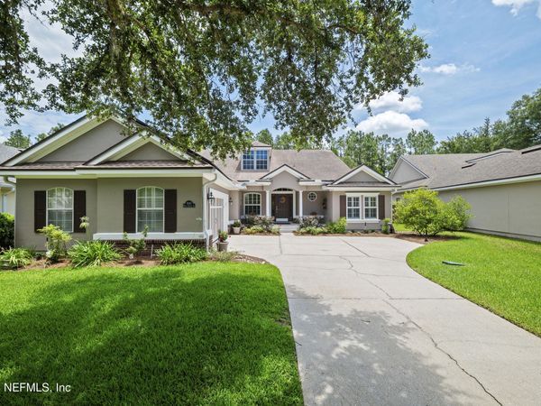 8065 MOUNT RANIER Drive, Jacksonville, FL 32256
