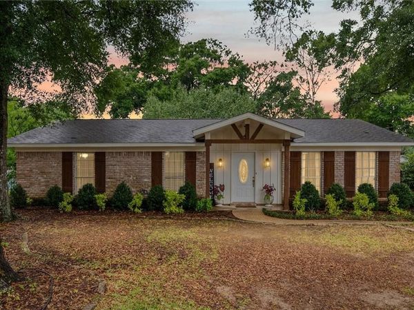5813 Ryals Street, Satsuma, AL 36572