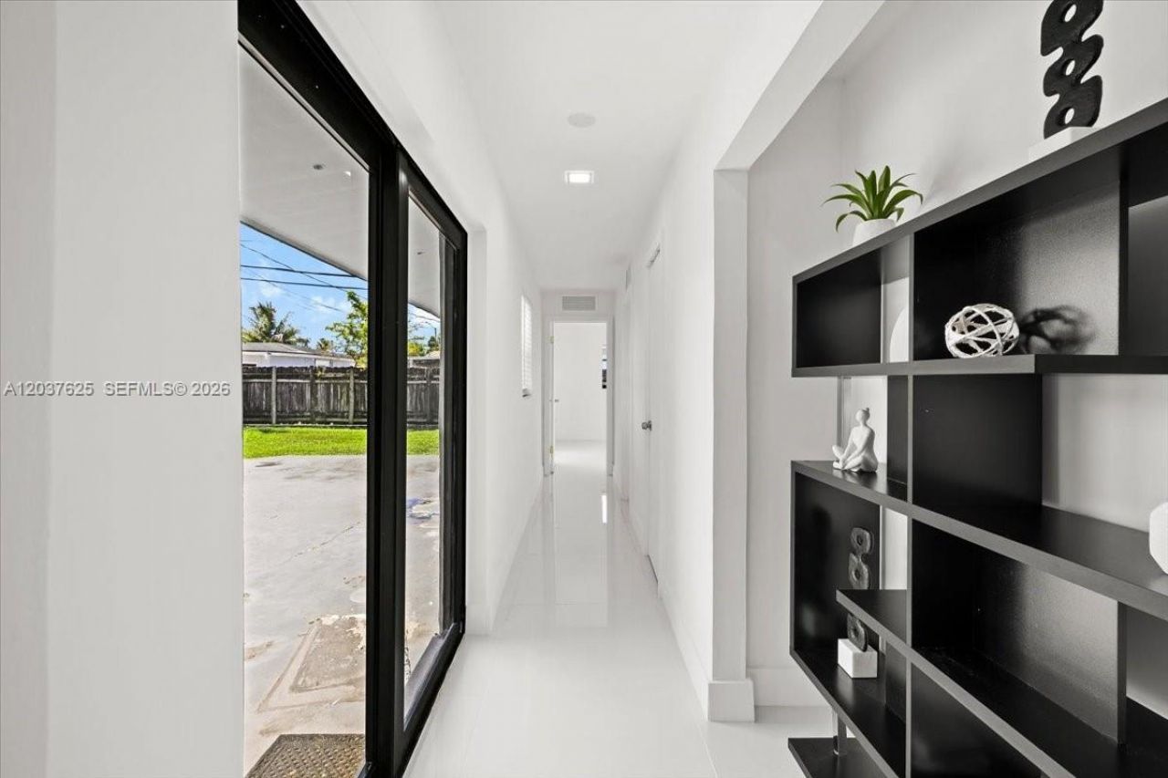7500 Venetian St, Miramar, FL 33023 Photo
