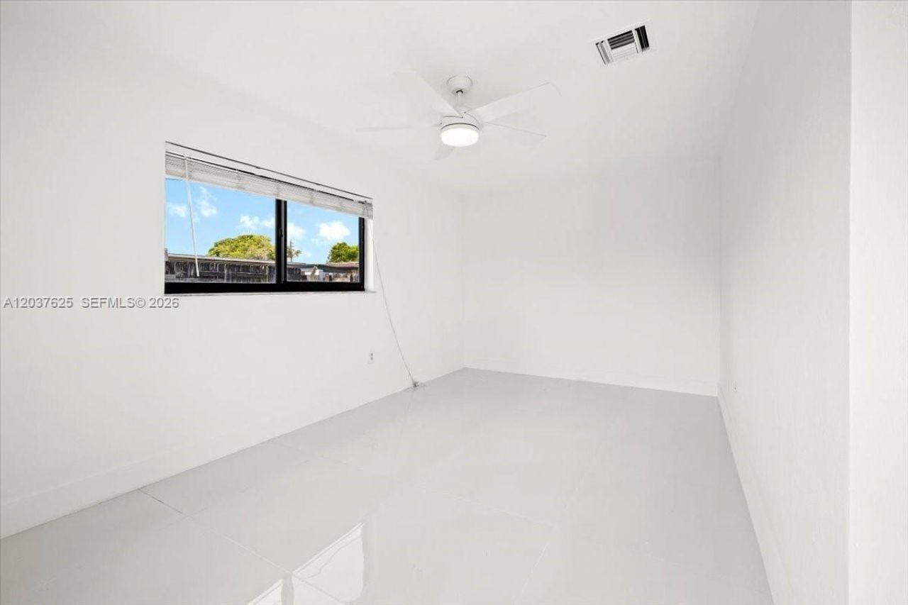7500 Venetian St, Miramar, FL 33023 Photo