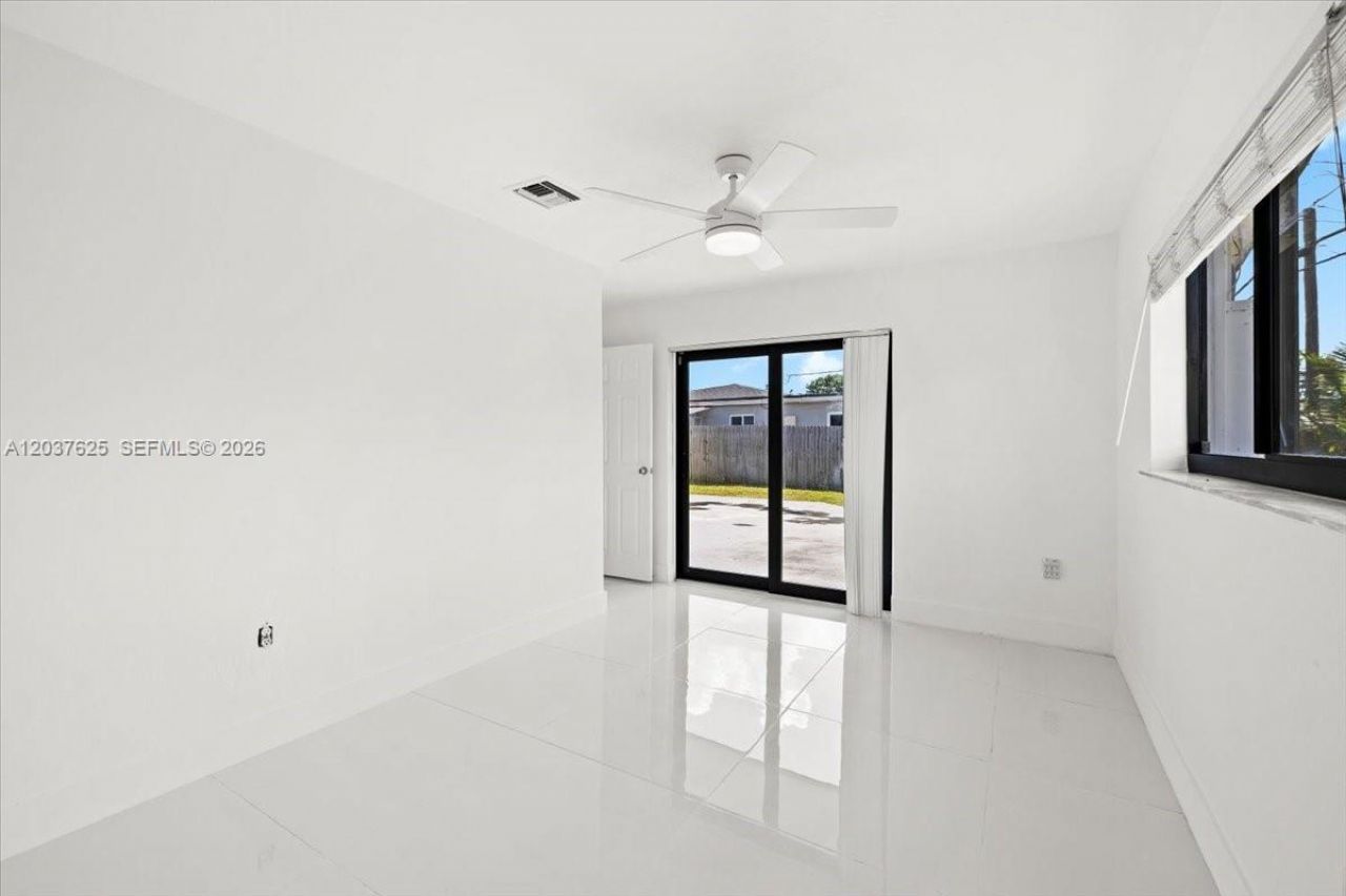 7500 Venetian St, Miramar, FL 33023 Photo