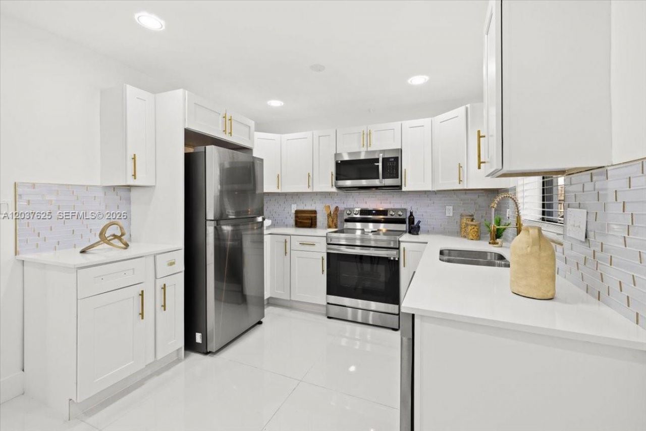 7500 Venetian St, Miramar, FL 33023 Photo