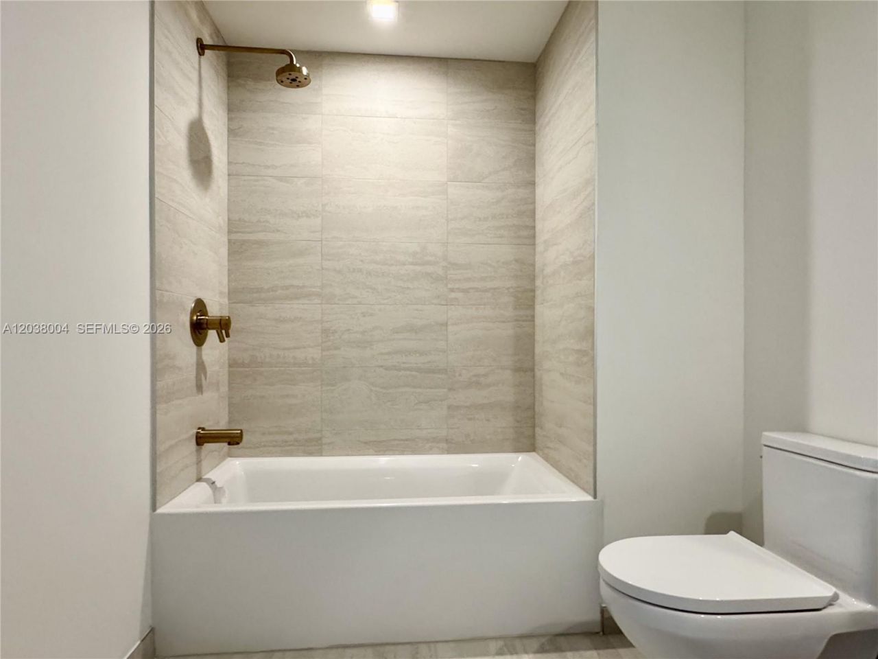 77 SE 5th St, Unit 4002, Miami, FL 33131 Photo