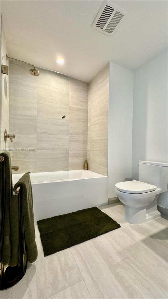 77 SE 5th St, Unit 4002, Miami, FL 33131 Photo