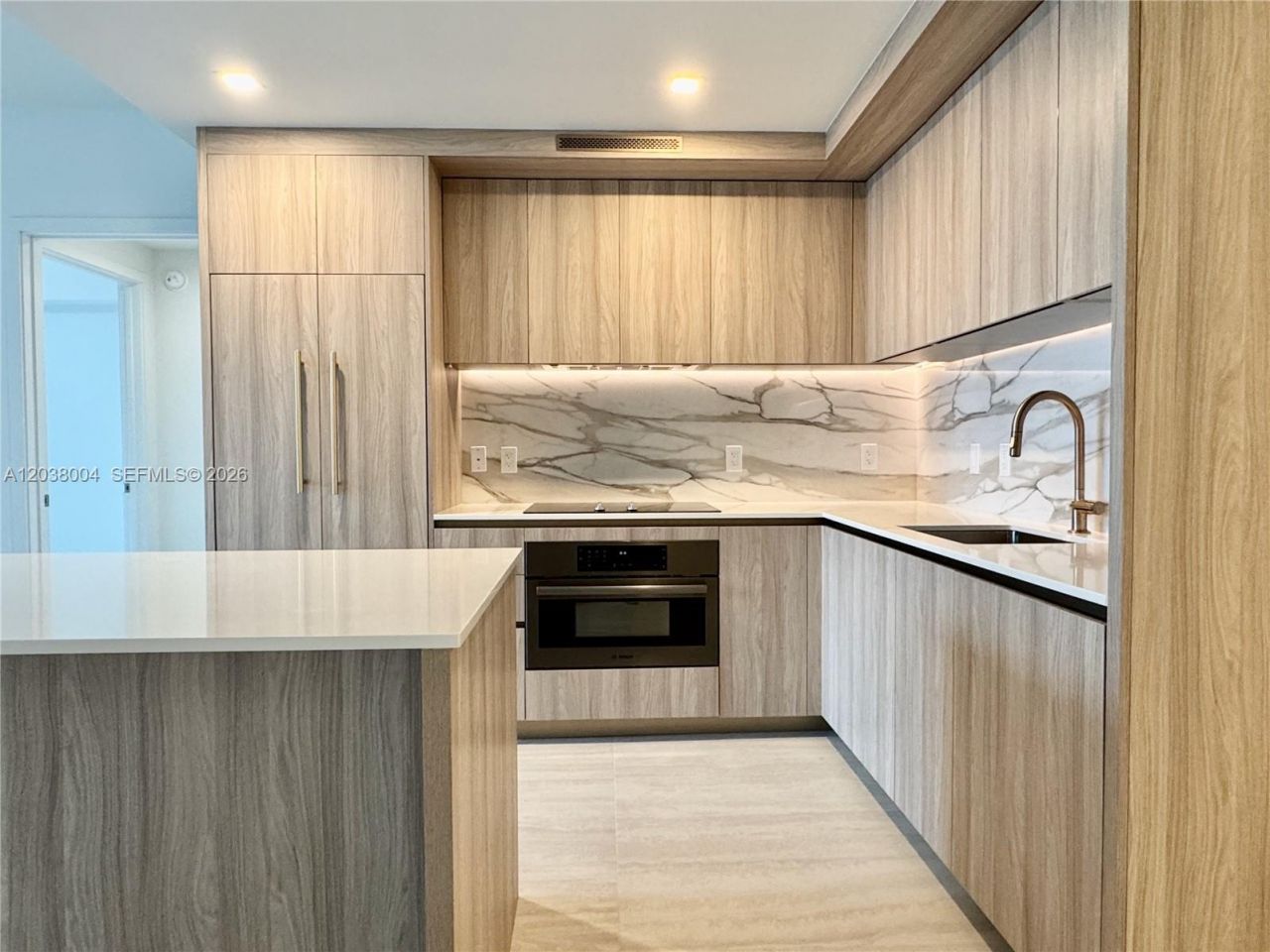 77 SE 5th St, Unit 4002, Miami, FL 33131 Photo