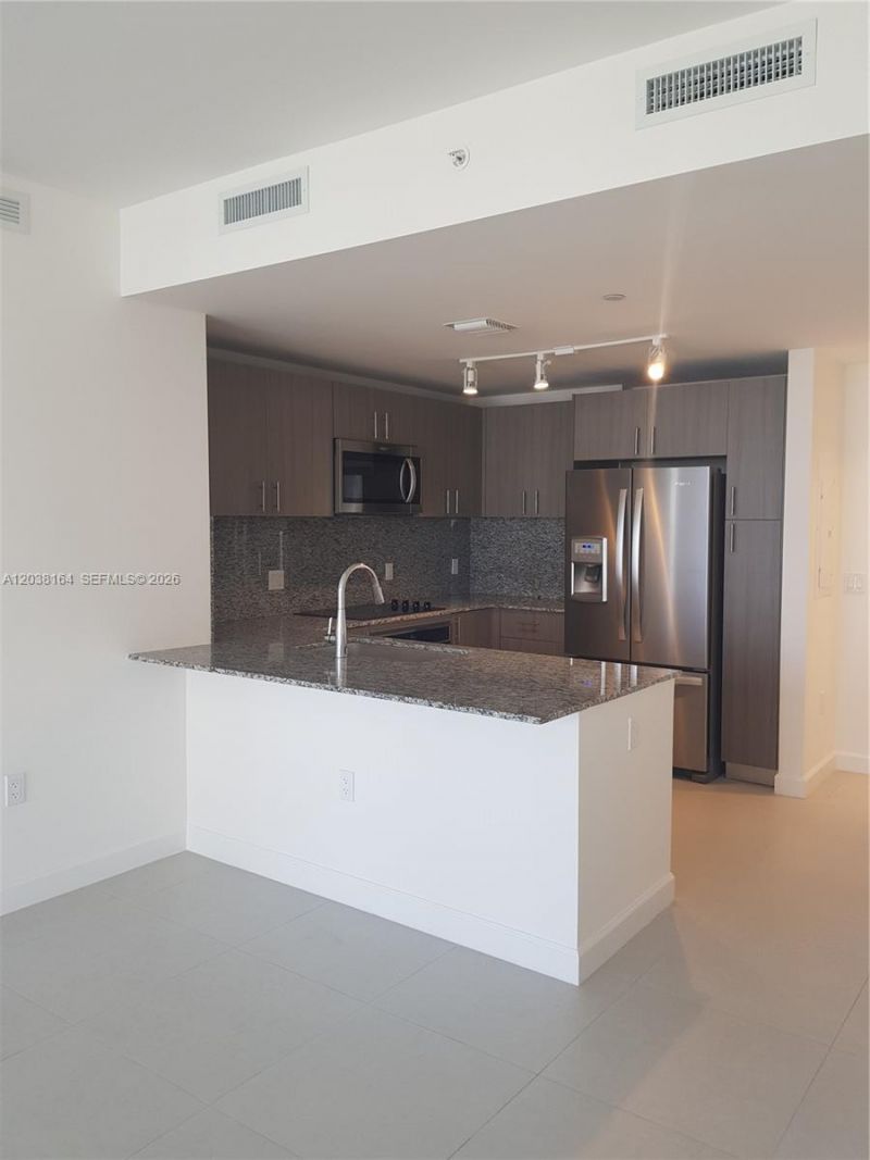 5350 NW 84th Ave, Unit 1018, Doral, FL 33166 Photo