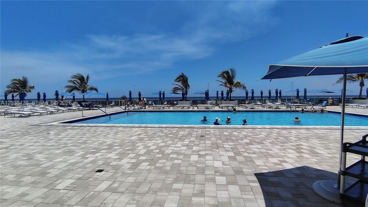 1904 S Ocean Dr, Unit 1807, Hallandale Beach, FL 33009 Photo