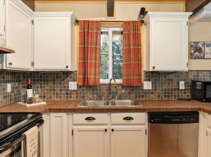 2218 Pardee Dr, Arnold, CA 95223 Photo