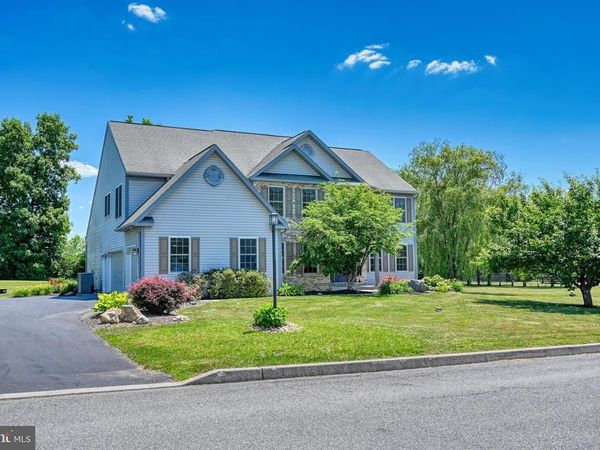 17 JENNIFER DRIVE , BERNVILLE, PA 19506