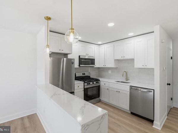 3530 OAKHILL ROAD, PHILADELPHIA, PA 19154