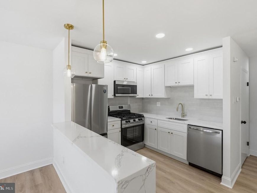 3530 Oakhill Road, Philadelphia, PA 19154 Main Photo