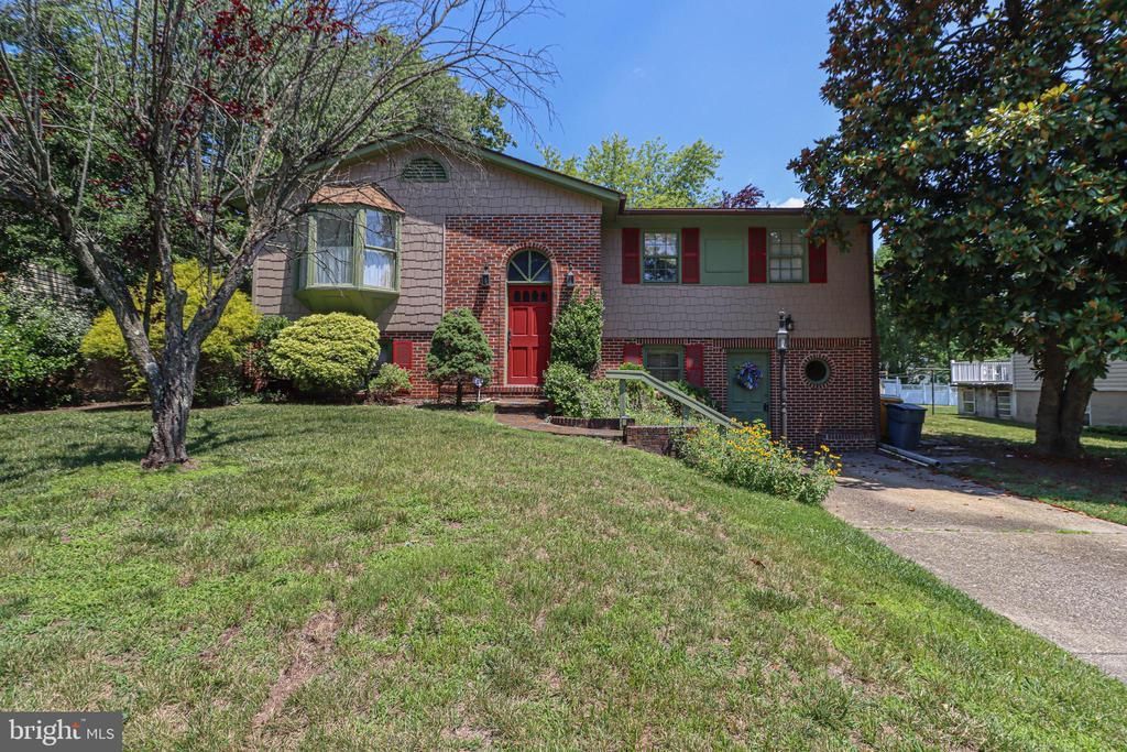 490 Williamsburg Lane, Odenton, MD 21113 Main Photo