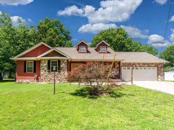 1106 MARION Street , Carterville, IL 62918