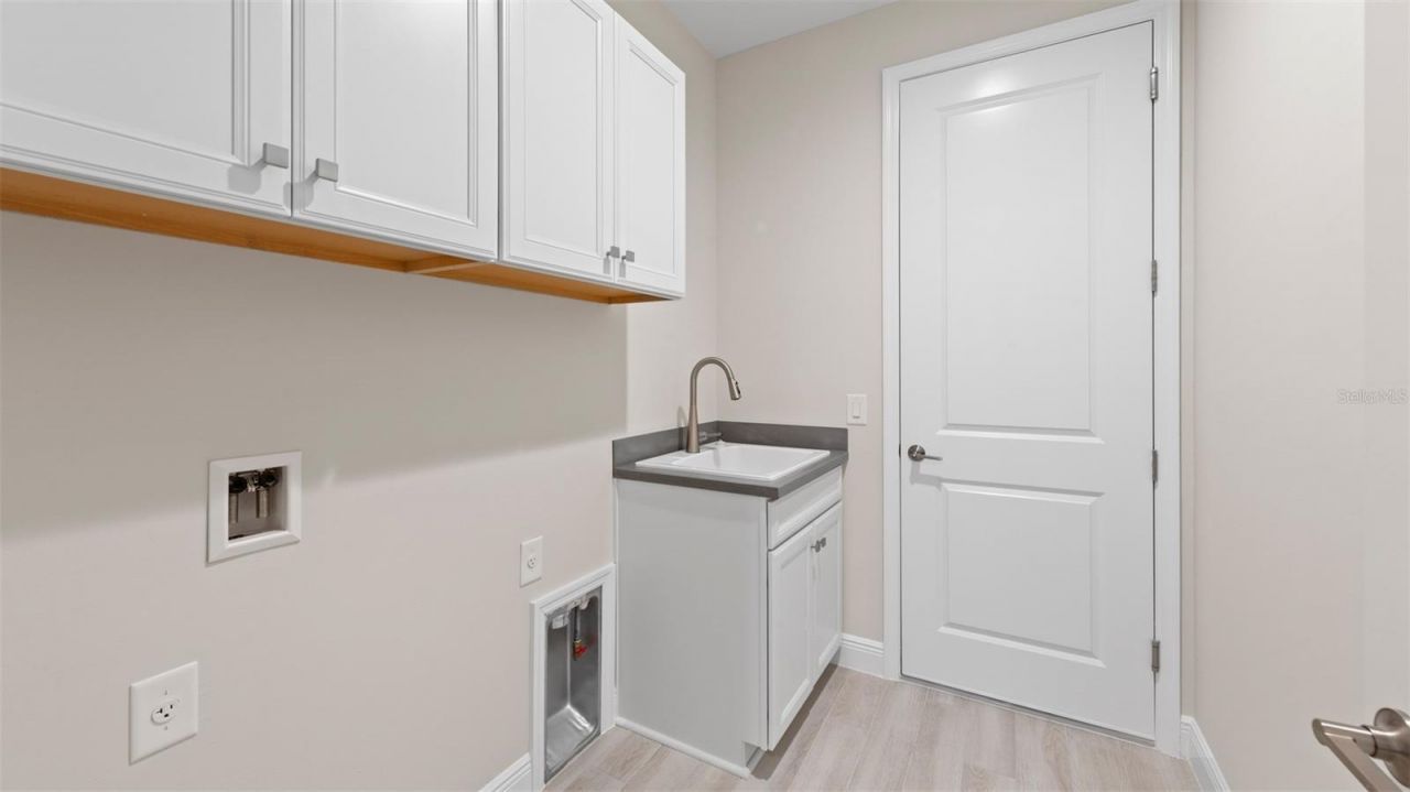 2937 Heritage Pines Drive , Fort Myers, FL 33905 Photo