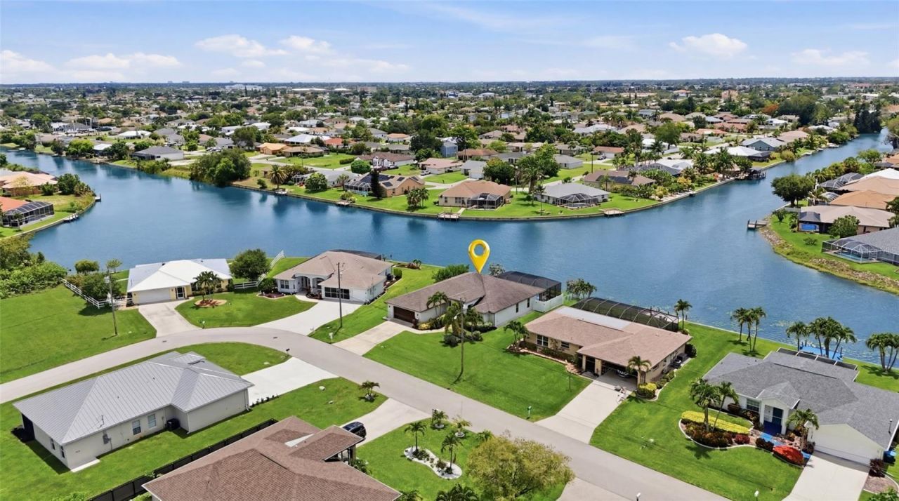 206 NE 21st Avenue , Cape Coral, FL 33909 Photo