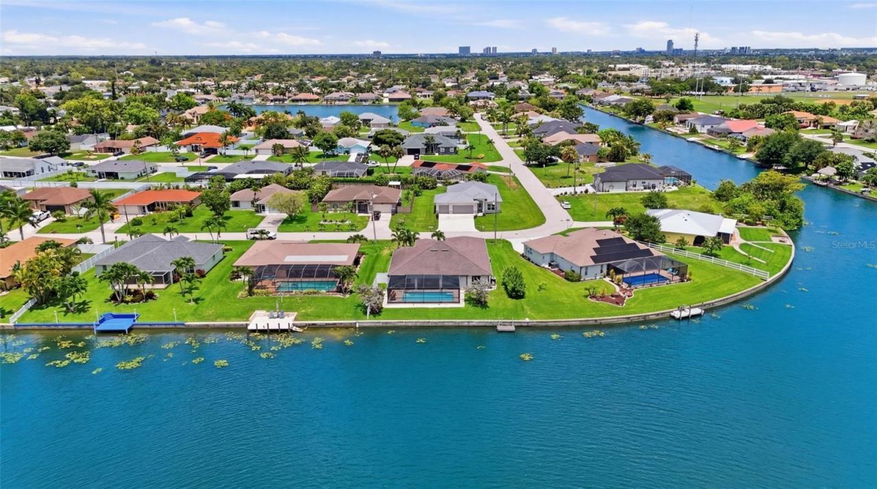 206 NE 21st Avenue , Cape Coral, FL 33909 Photo