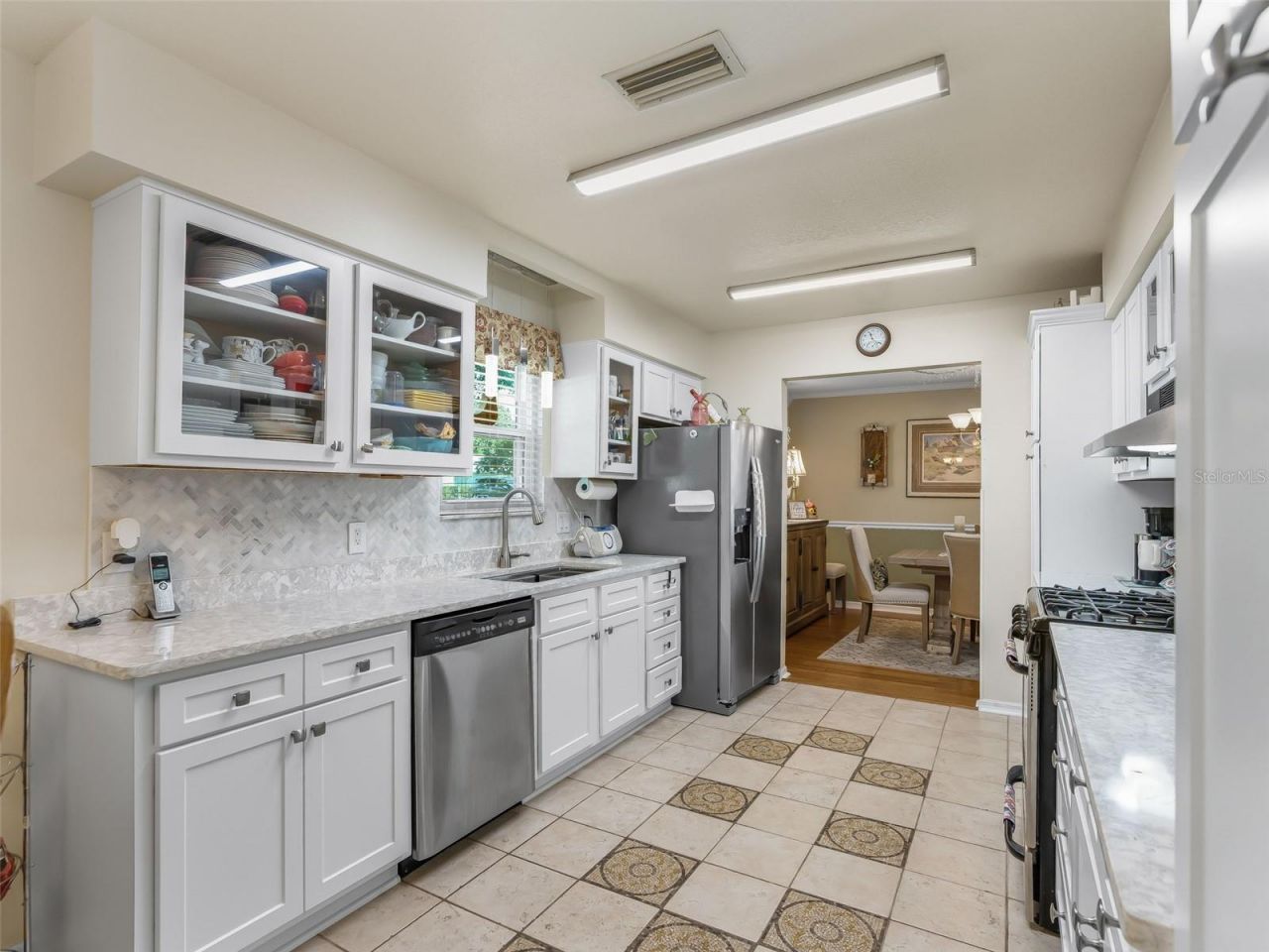 1622 New Abbey Avenue , Leesburg, FL 34788 Photo