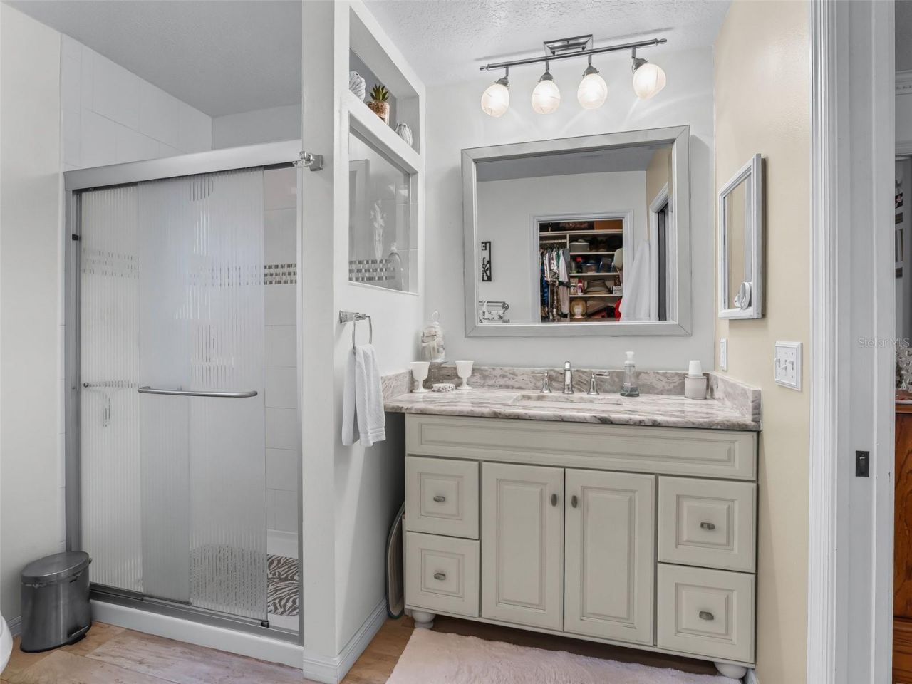 1622 New Abbey Avenue , Leesburg, FL 34788 Photo