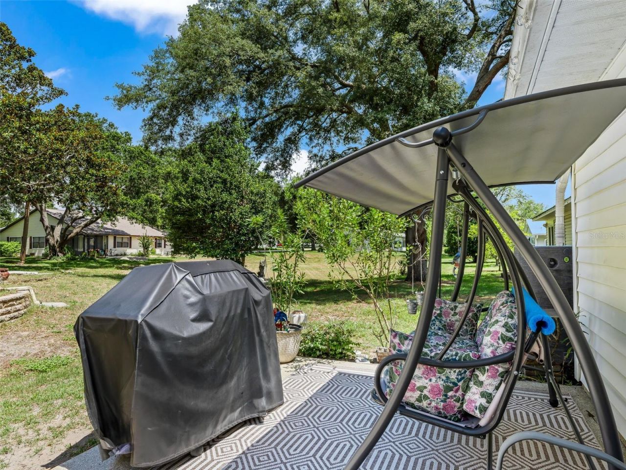 1622 New Abbey Avenue , Leesburg, FL 34788 Photo