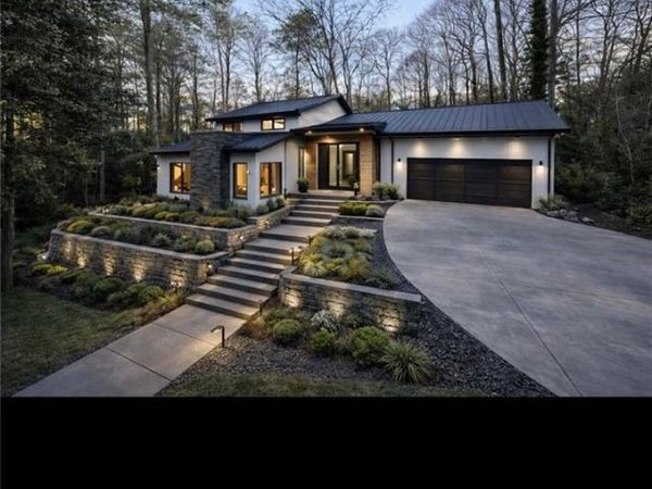 3070 Brookview Drive, Marietta, GA 30068