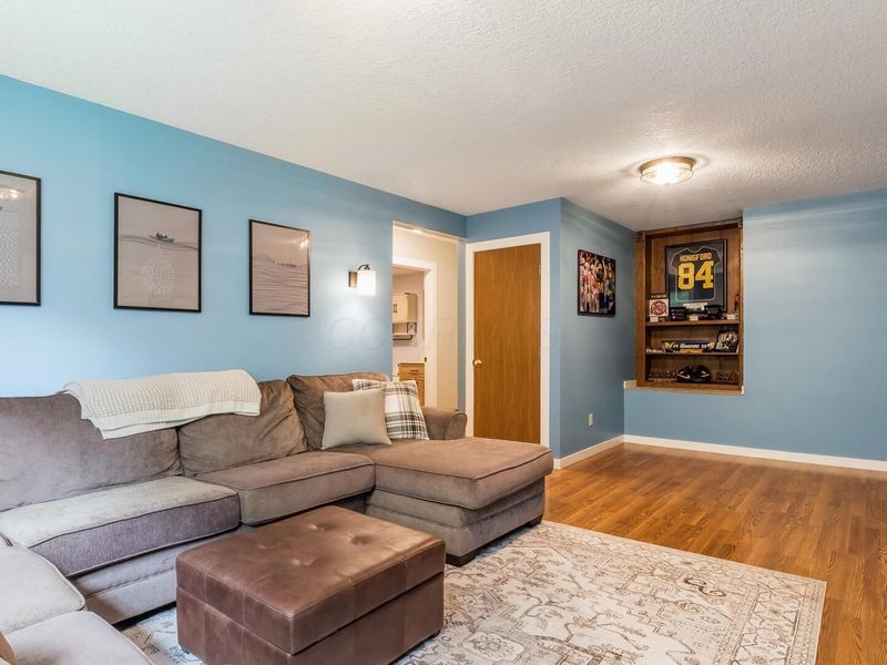 637 Livingston Court, Heath, OH 43056 Photo 18