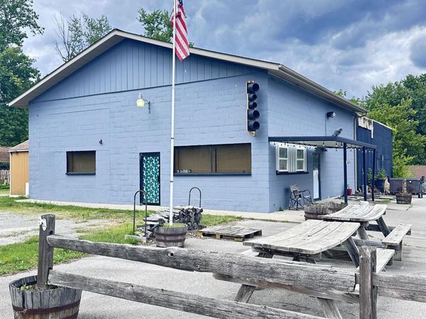 111 OAK Street, Cobden, IL 62920