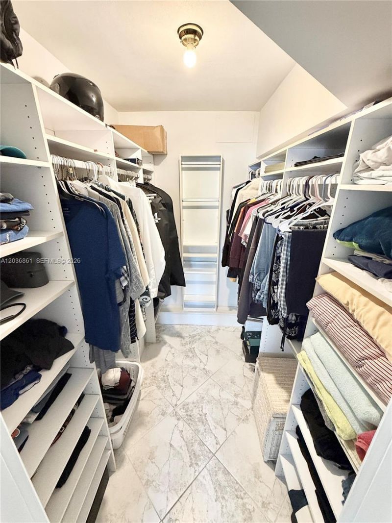1000 SW 12th St, Unit 201, Fort Lauderdale, FL 33315 Photo