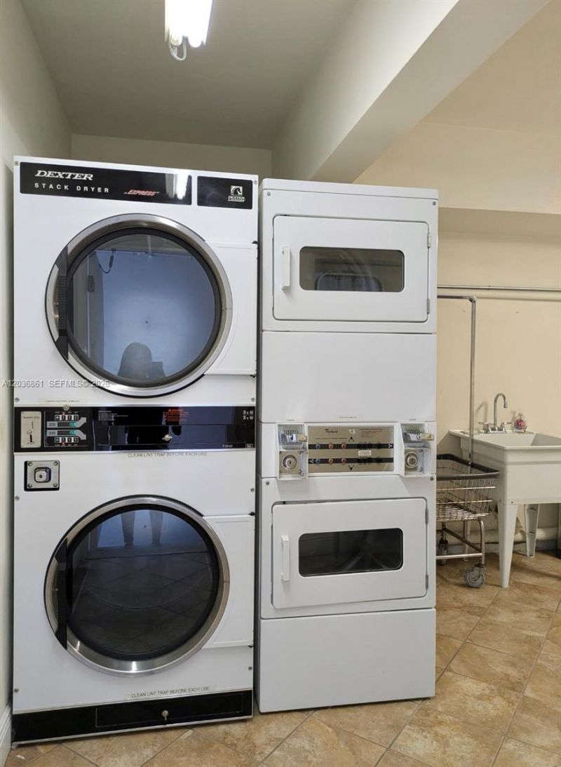 1000 SW 12th St, Unit 201, Fort Lauderdale, FL 33315 Photo