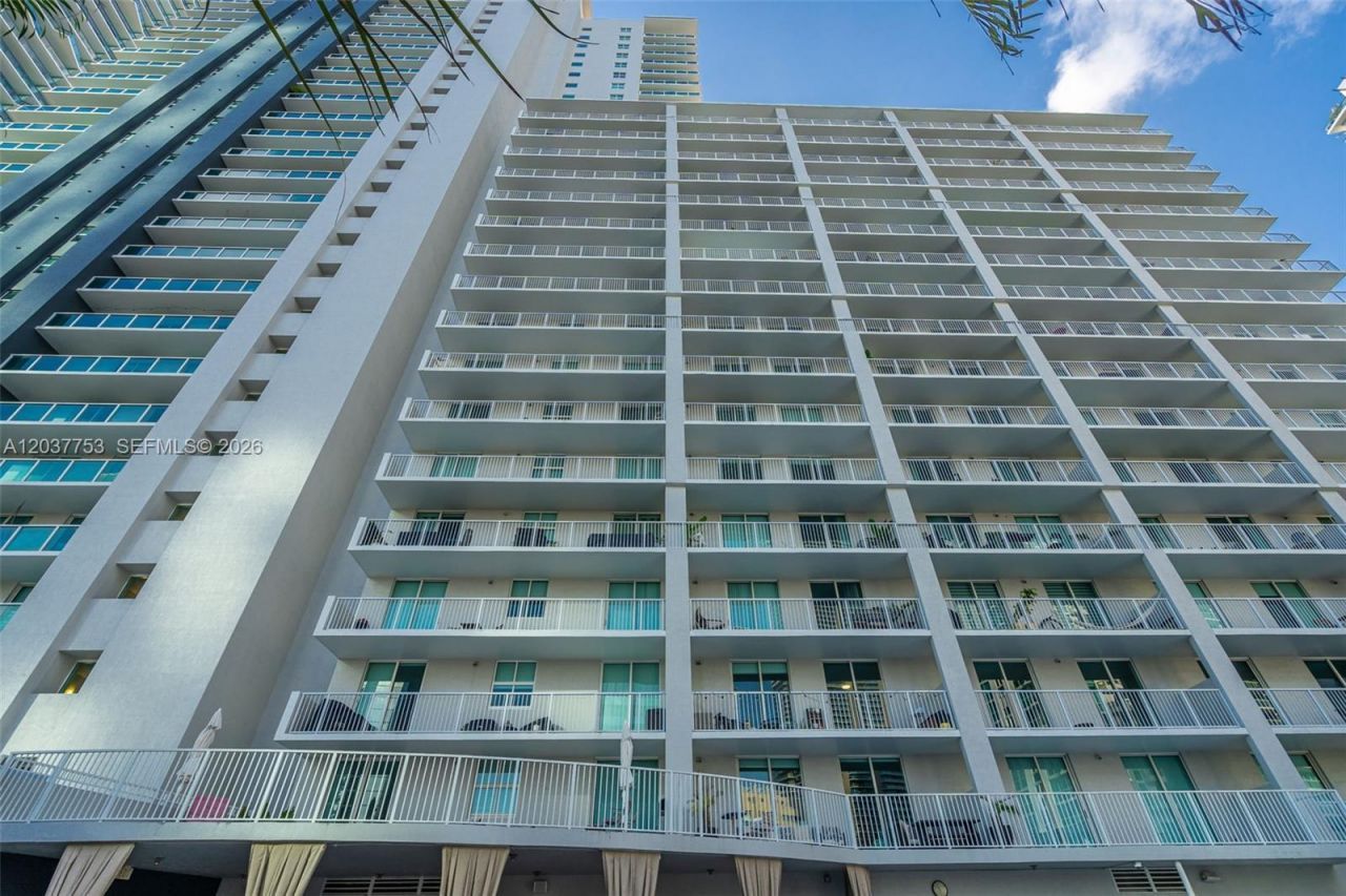 1250 S Miami Ave , Unit 2305, Miami, FL 33130 Photo