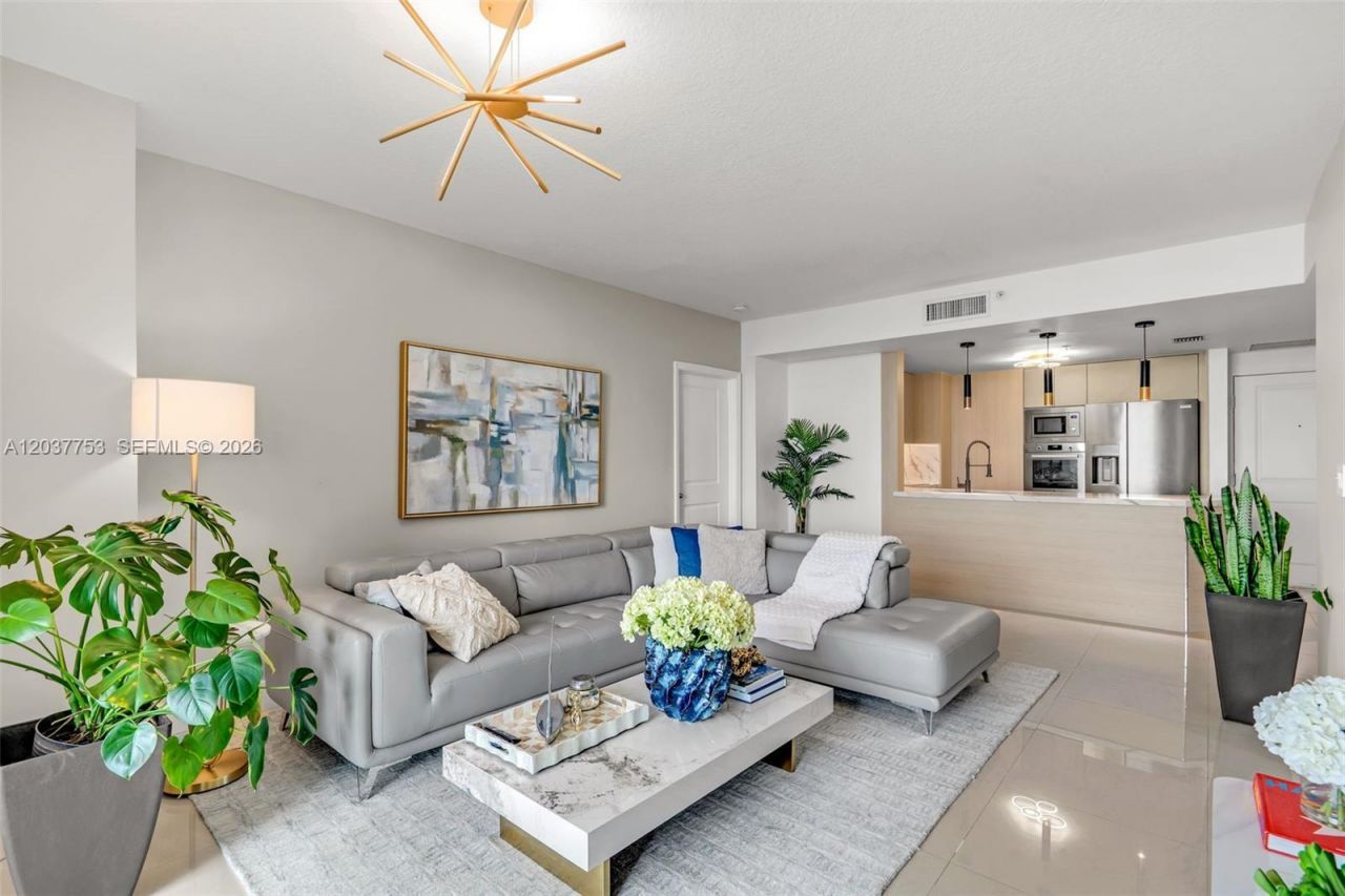 1250 S Miami Ave , Unit 2305, Miami, FL 33130 Photo