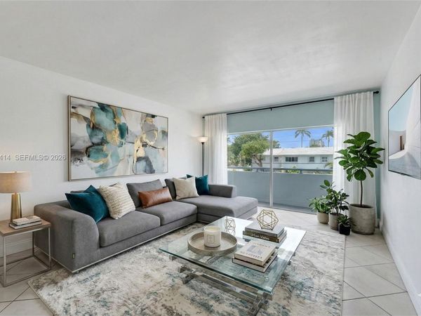 1880 S Treasure Dr , Unit 2G, North Bay Village, FL 33141