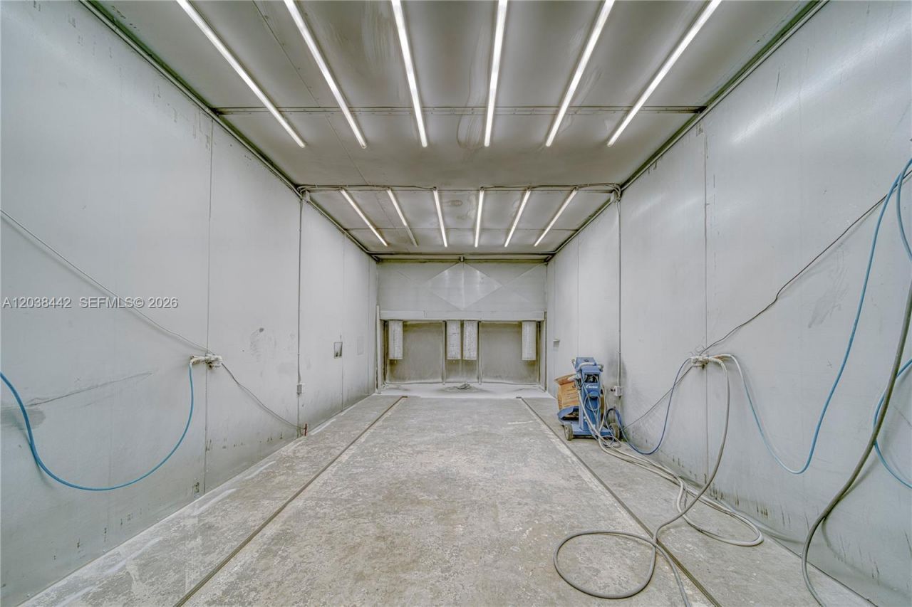 Powder Coating SW For Sale, Homestead, FL 33032 Photo