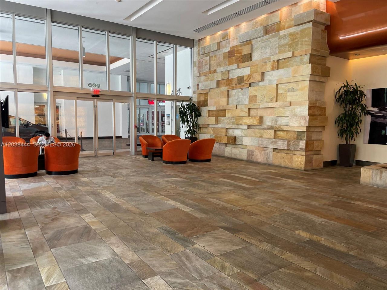 55 SE 6th St, Unit Ph4307, Miami, FL 33131 Photo