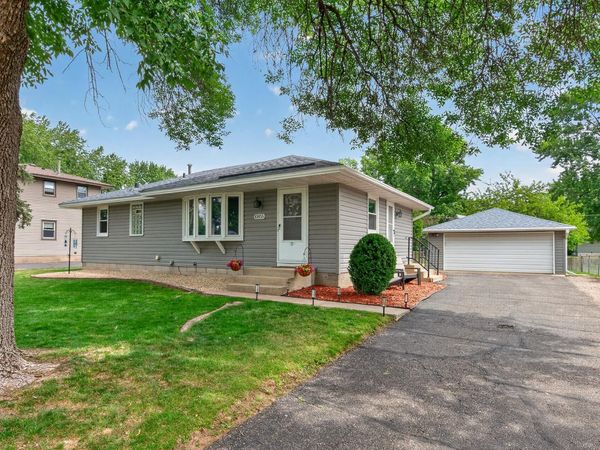 10855 President Drive NE, Blaine, MN 55434