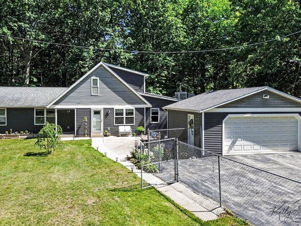 17566 Blue Star Memorial Highway, South Haven, MI 49090
