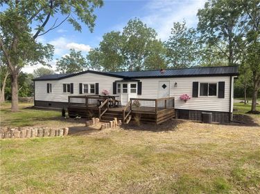 6 Maclaren Drive, Dundee, NY 14837