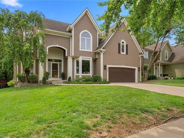 7817 W 147 Terrace, Overland Park, KS 66223