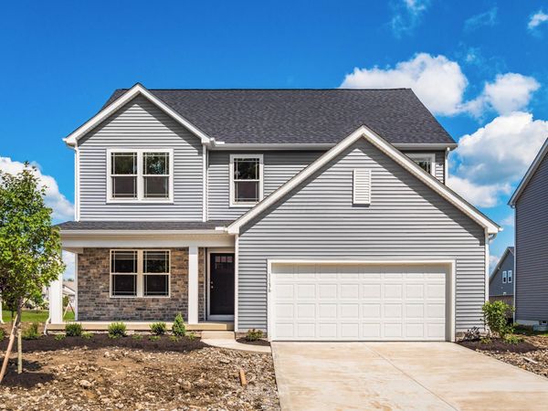 1612 Whispering Pine Lane , Bellefontaine, OH 43311