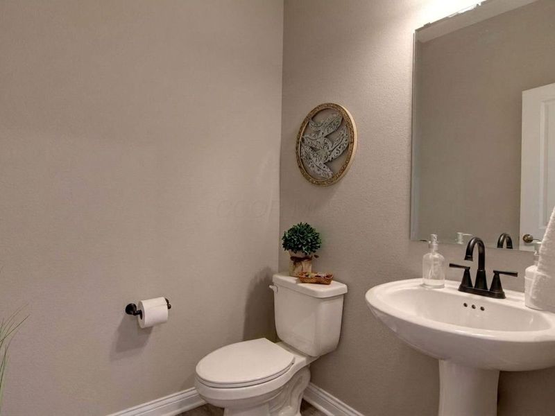 1612 Whispering Pine Lane , Bellefontaine, OH 43311 Photo 5