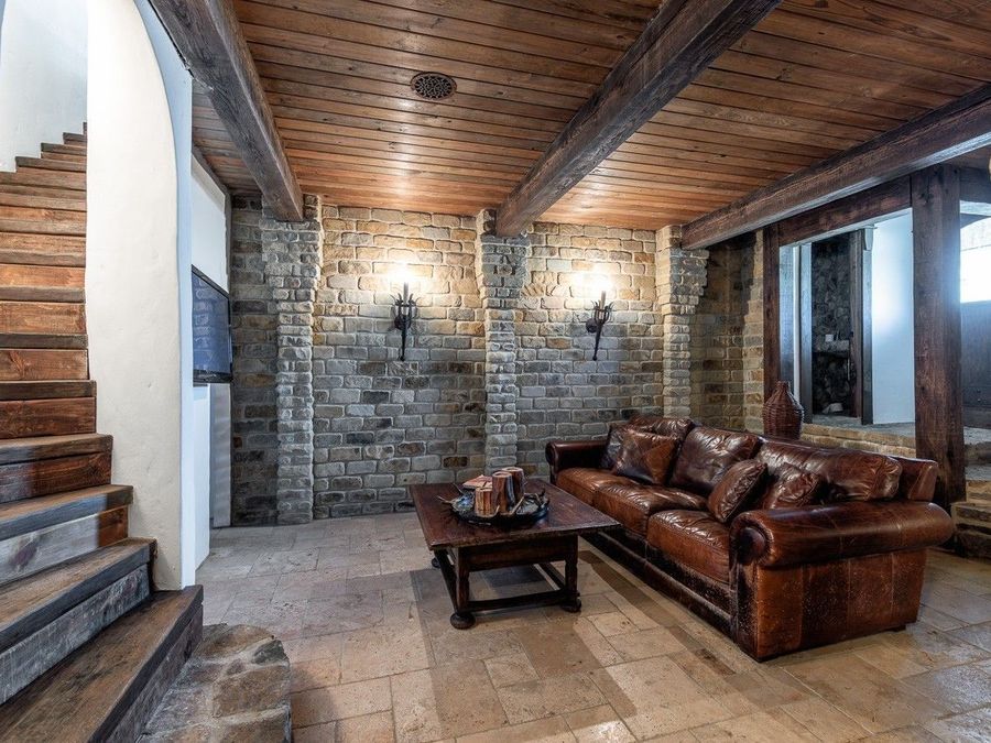 Property Image 52